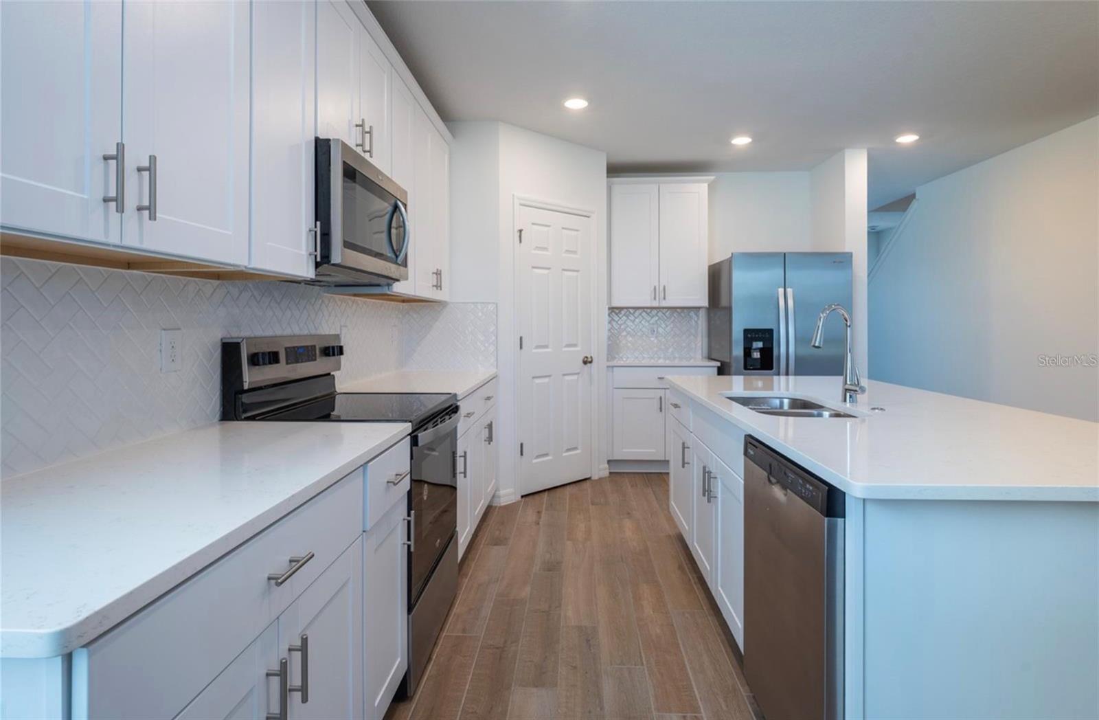 4551 Pickerel Weed Way, FL