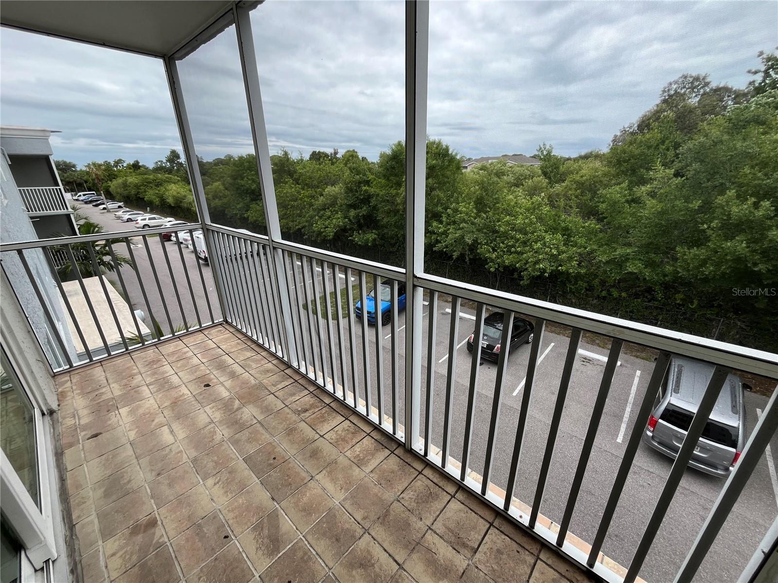 2610 Coconut Bay Ln Lane, FL