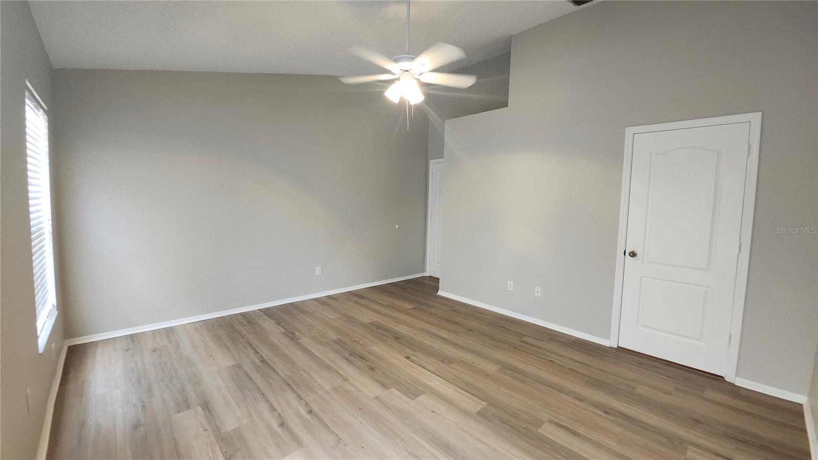 12507 Midpointe Drive, FL