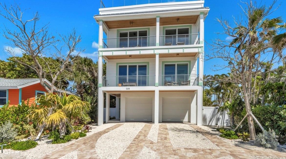 106 11th Street, FL