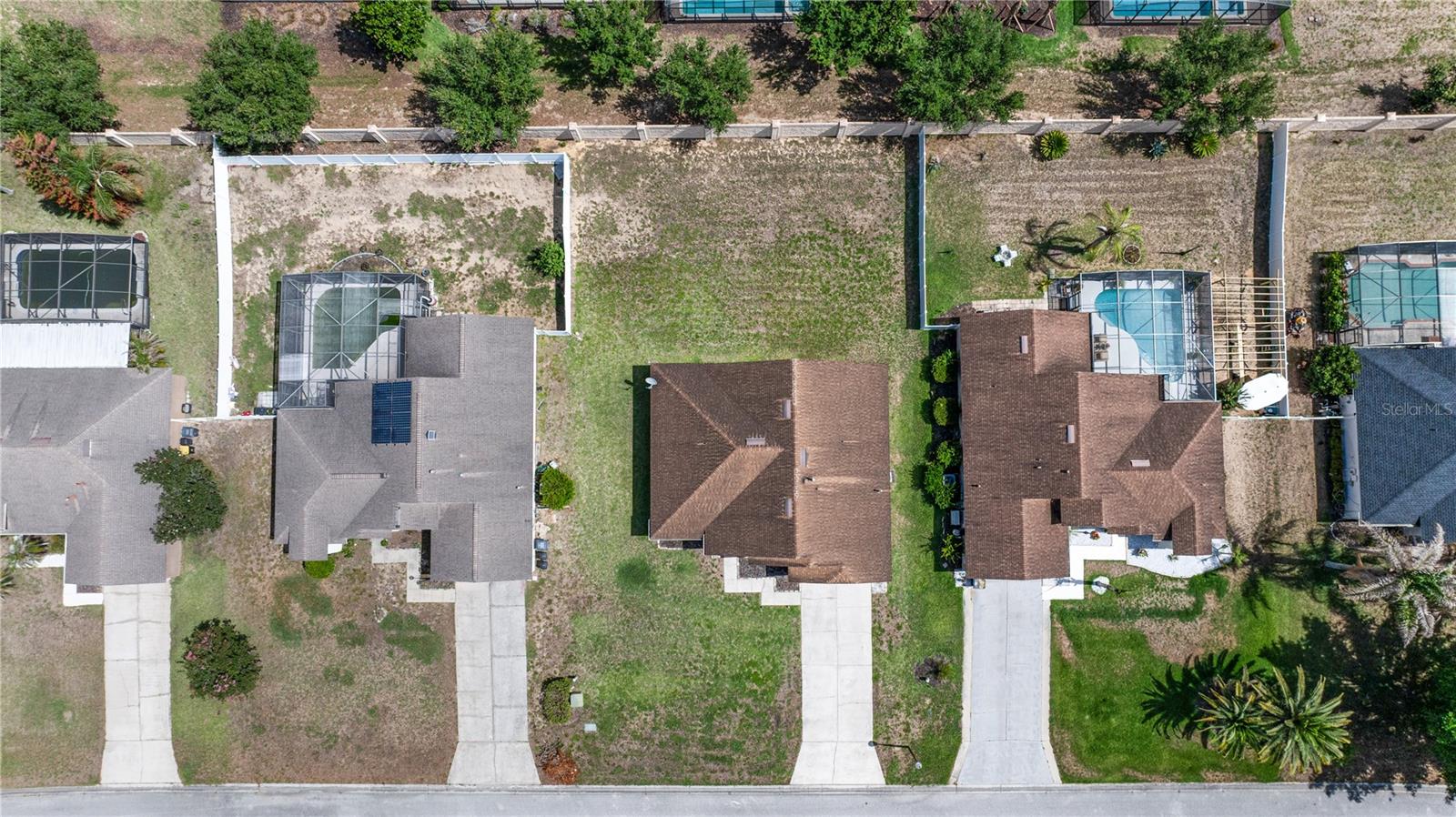 437 Via Del Sol Drive, FL