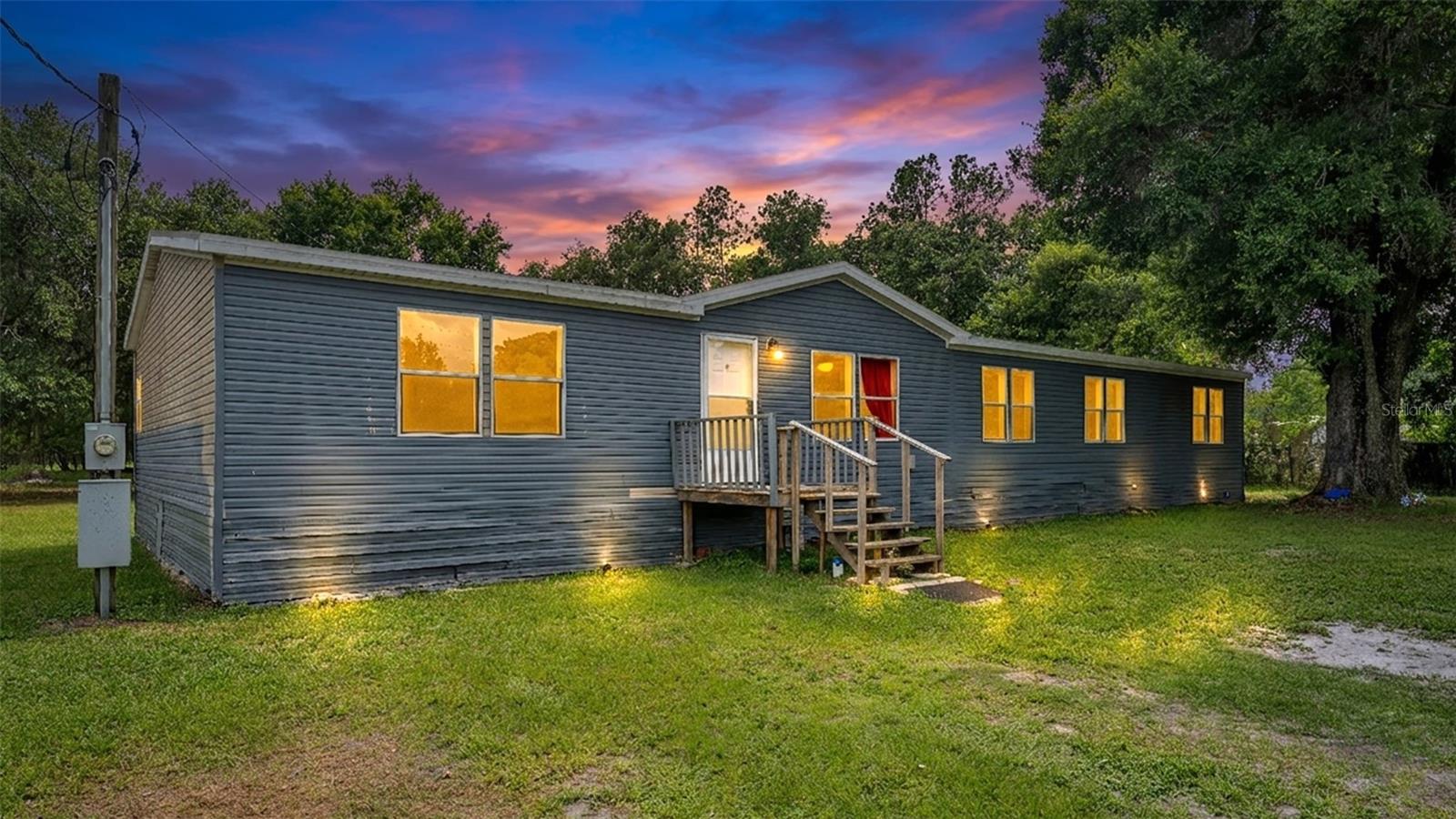 4736 Walnut Circle, FL