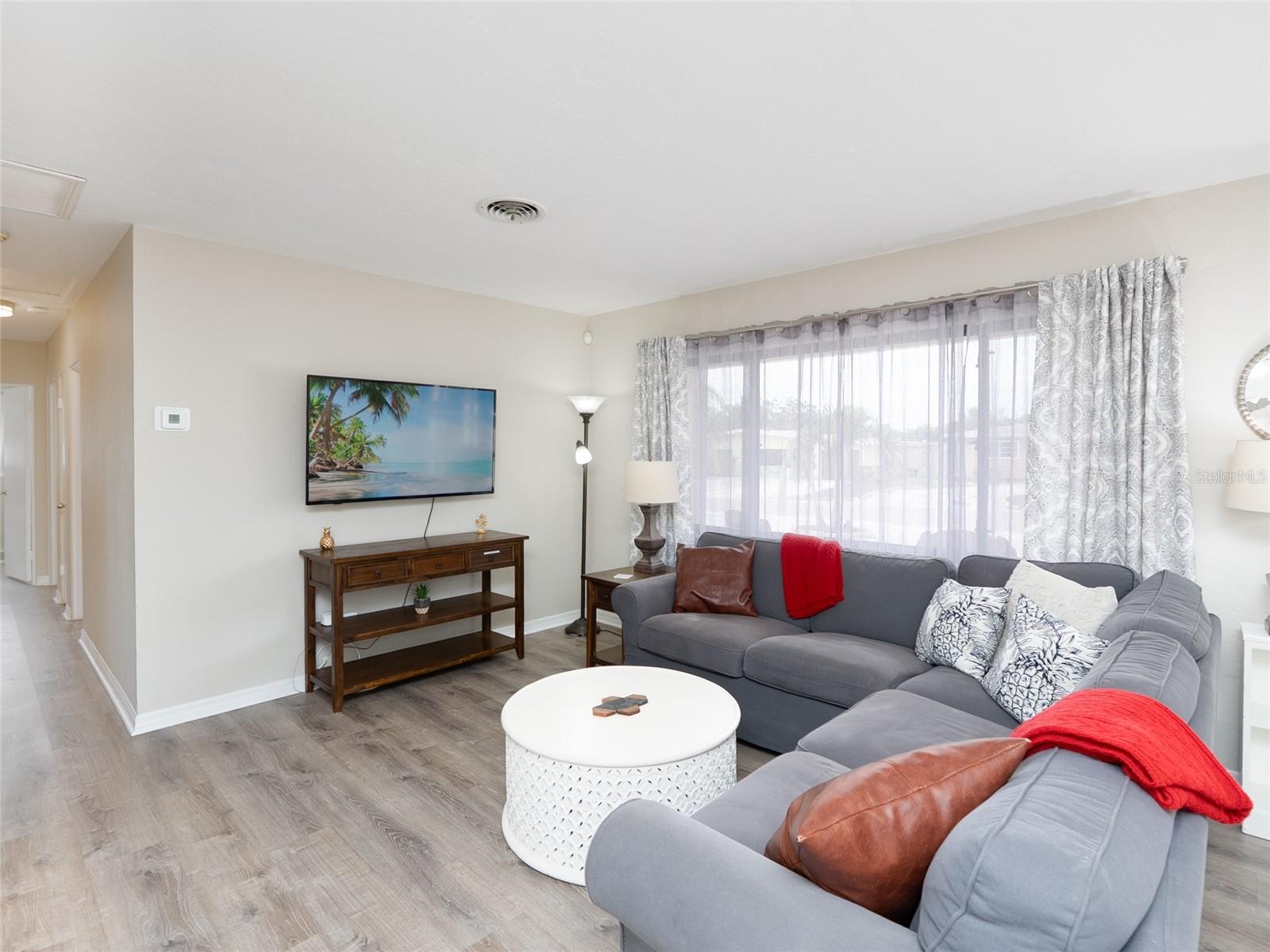 3137 Bay Street, FL
