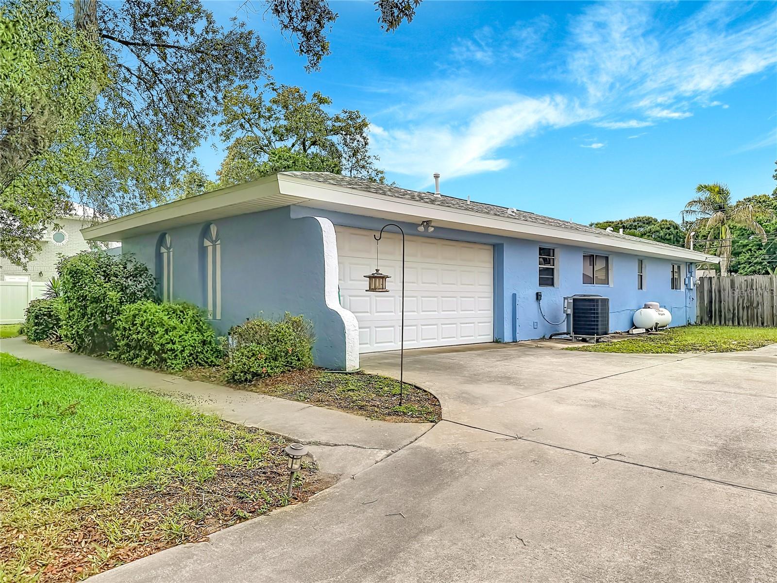 1270 Shady Lane, FL