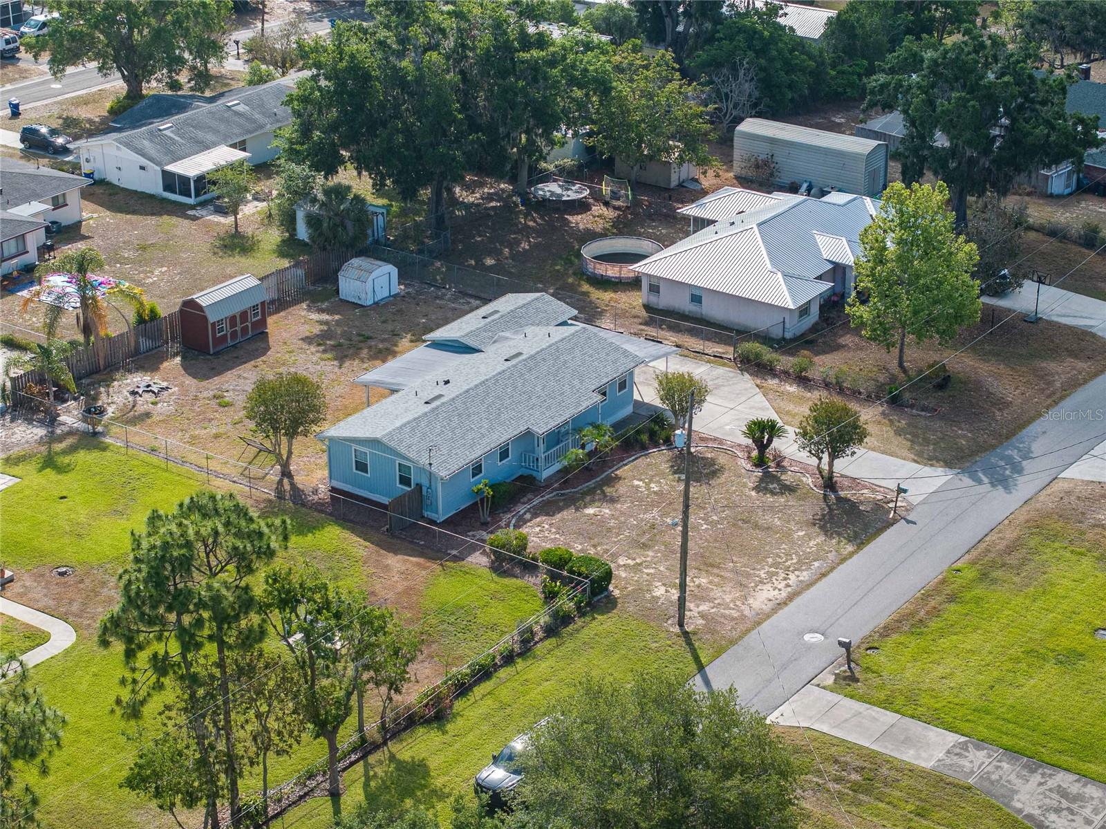 729 Lake Avenue, FL