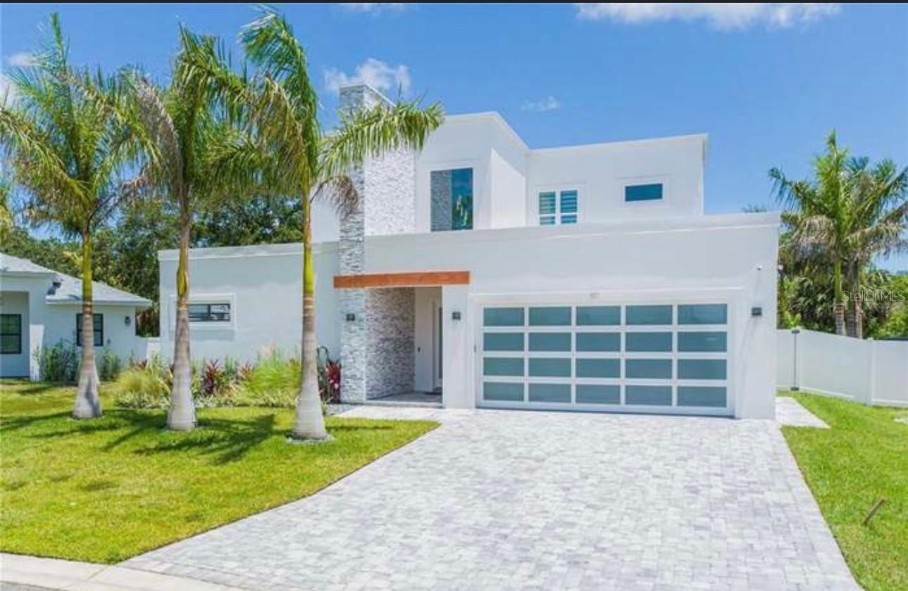 811 30th Court, FL