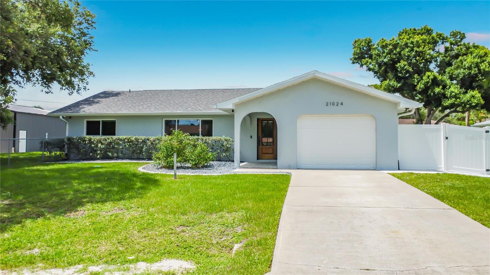 21024 Denise Avenue, FL