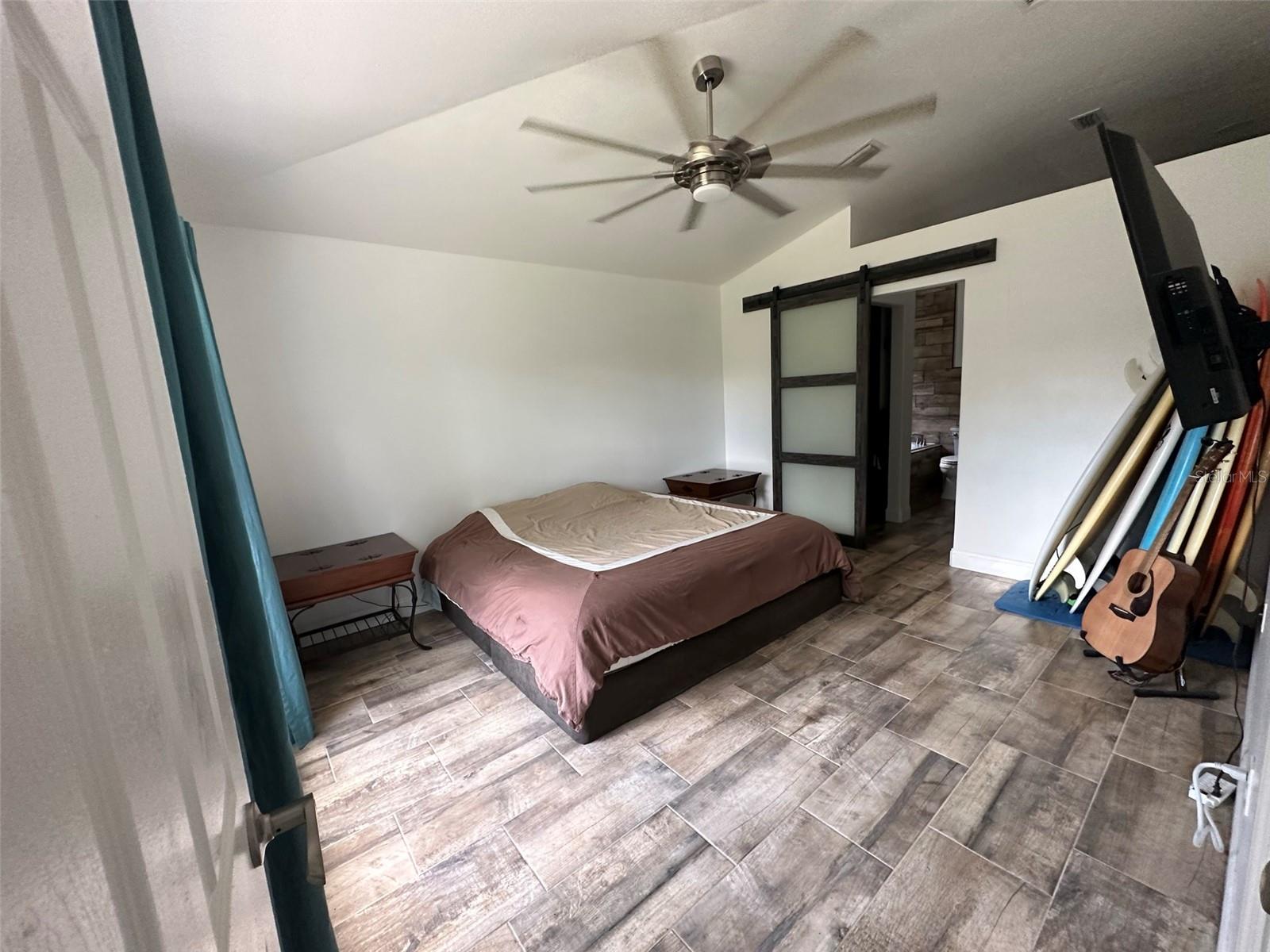 1230 Silverdale Street, FL