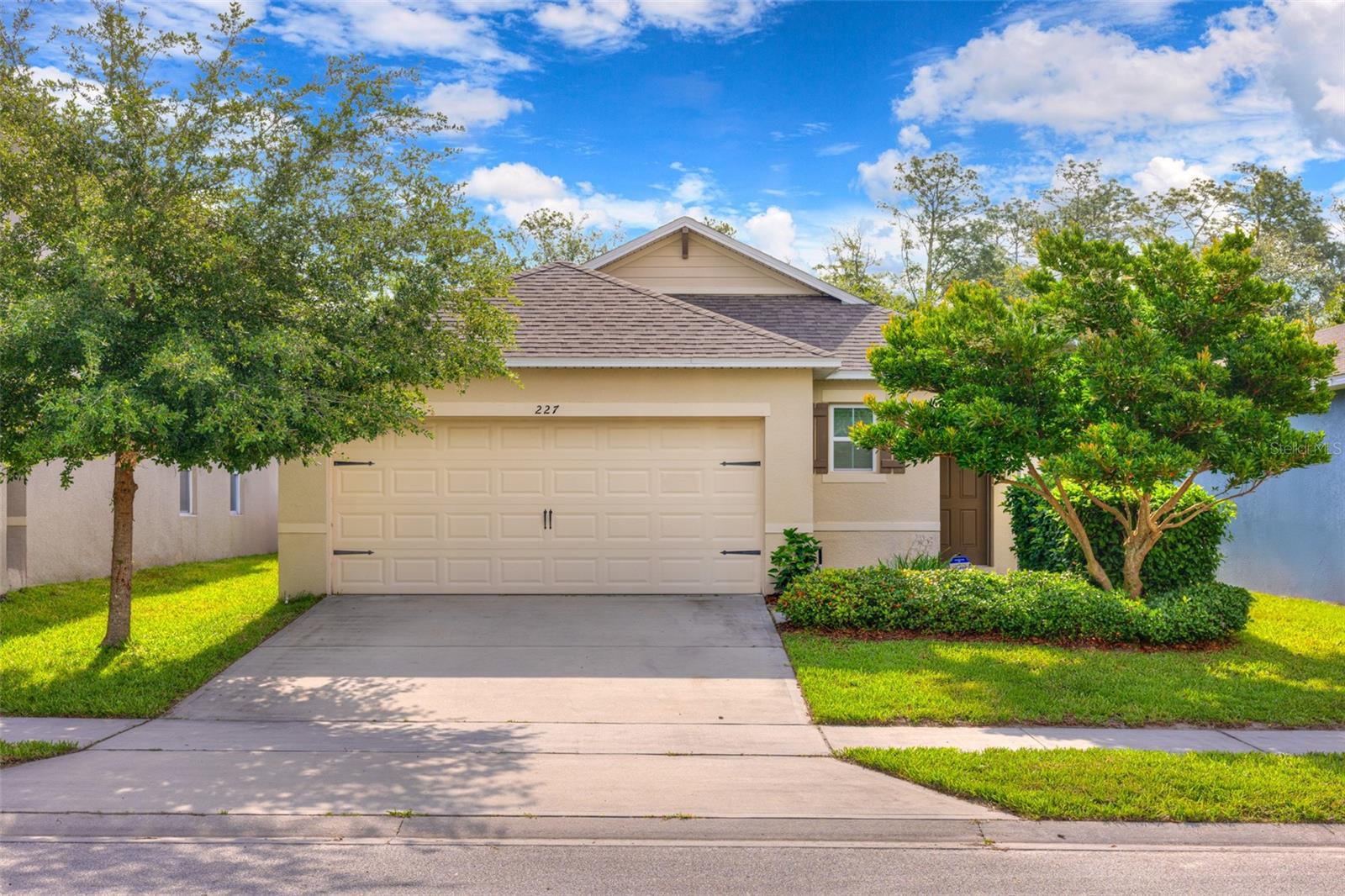 227 Duke Drive, FL
