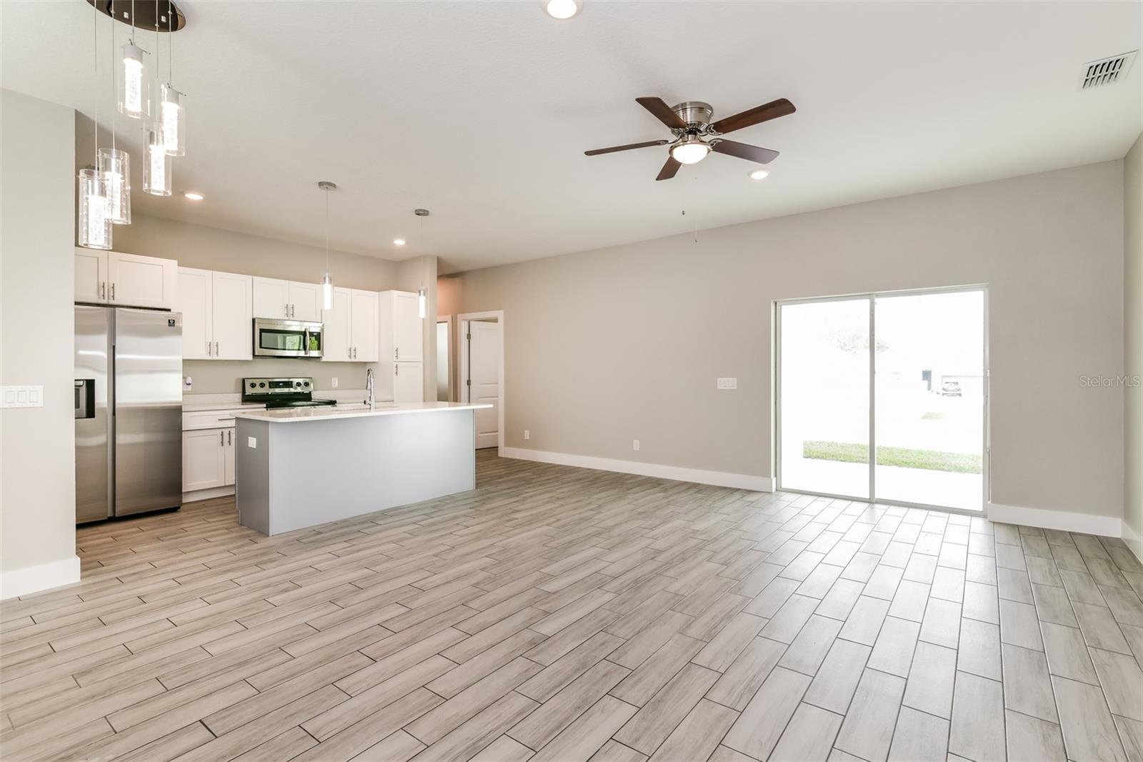 325 Hibiscus Drive, FL