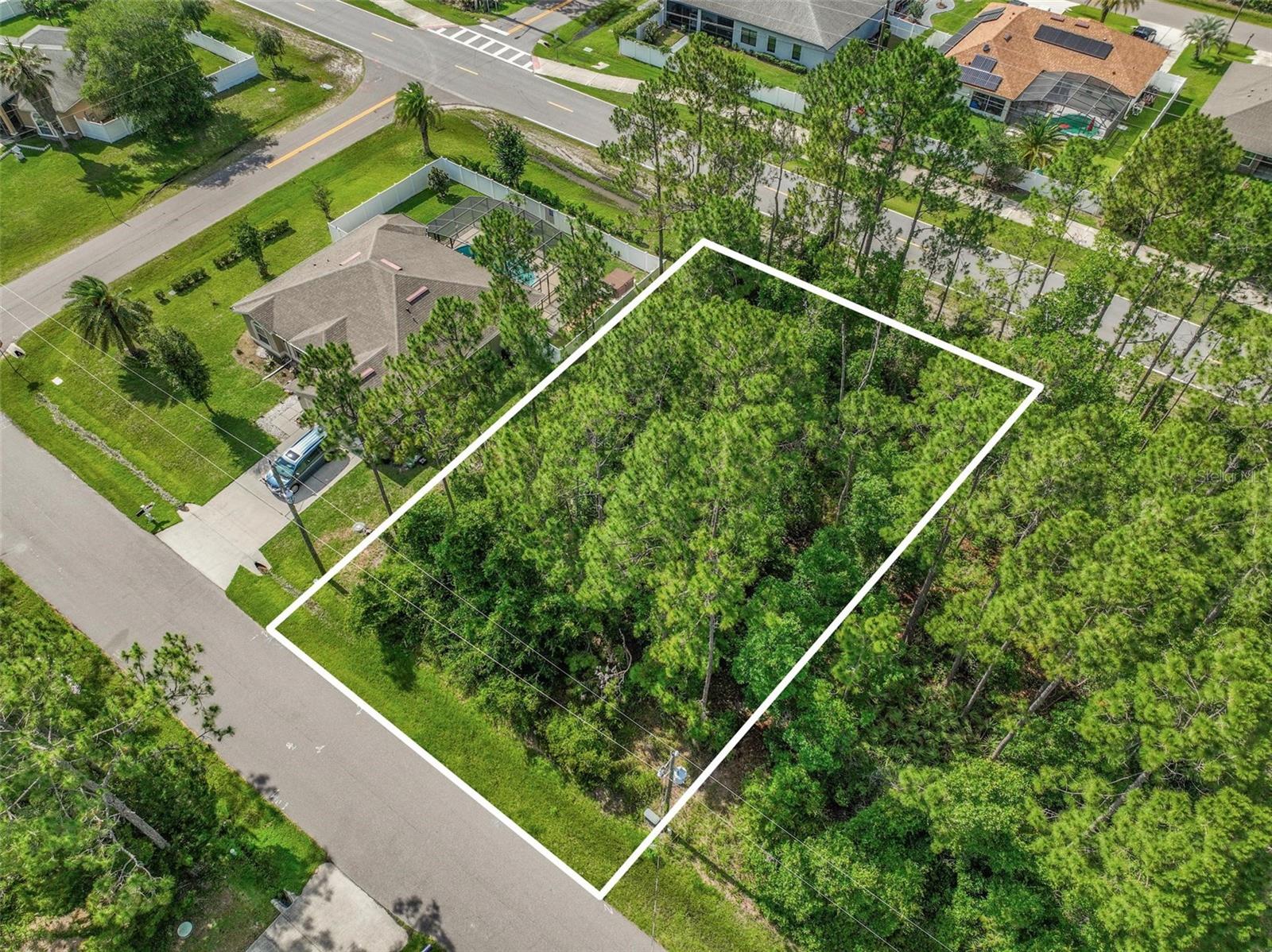 3 Kathryn Place, FL