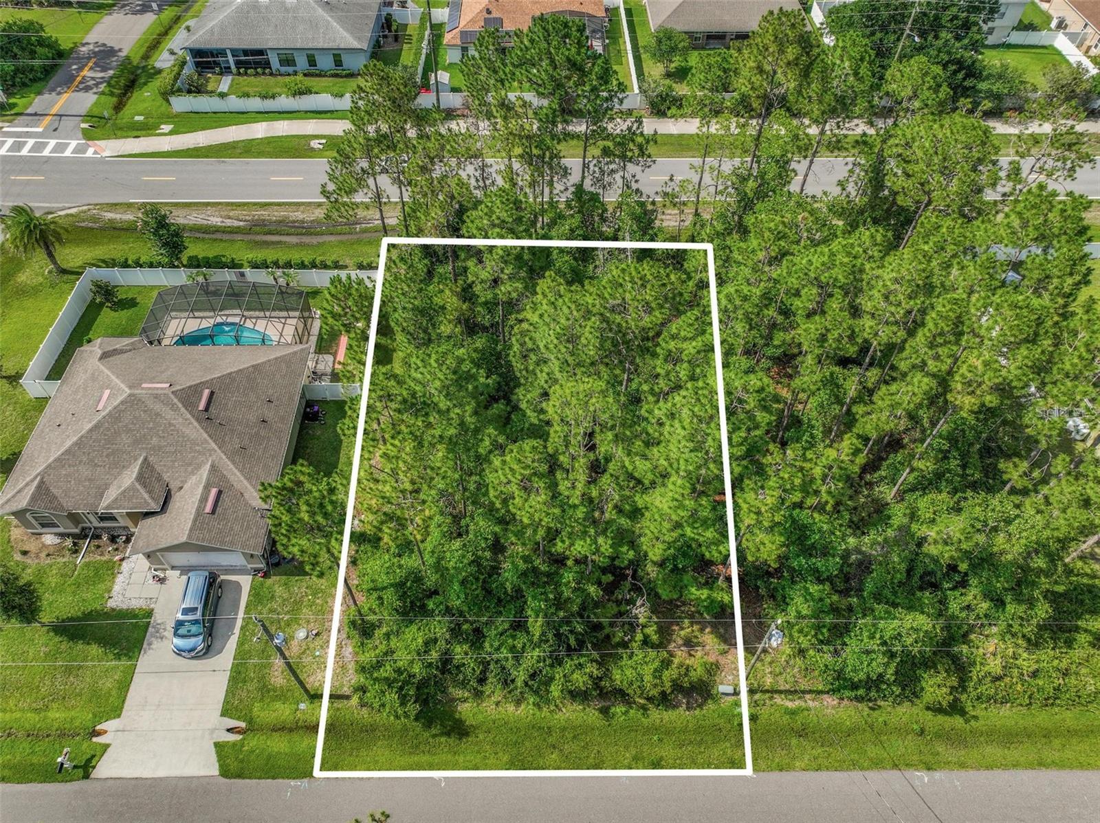 3 Kathryn Place, FL