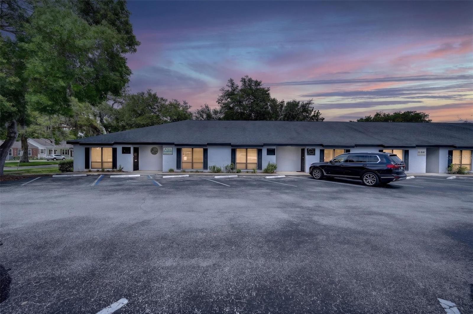7 Main Street, FL