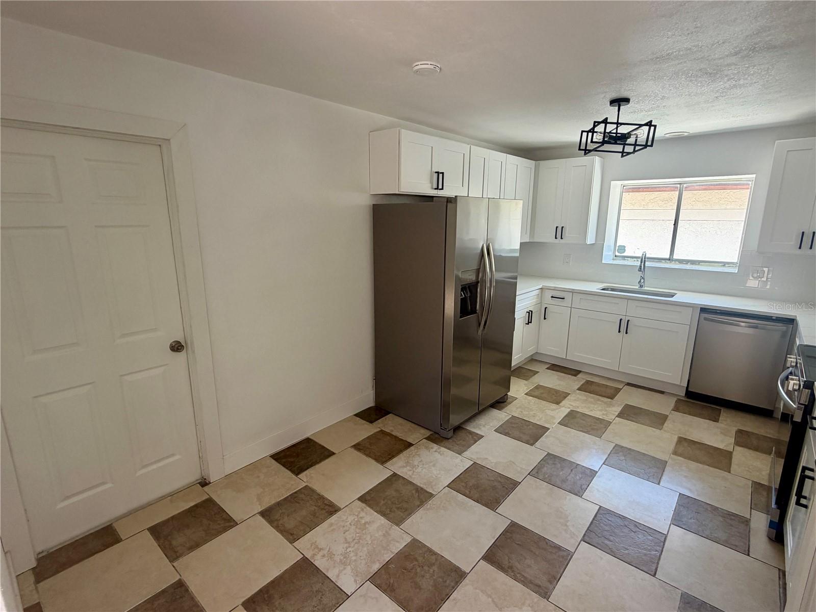 7031 Drury Street, FL