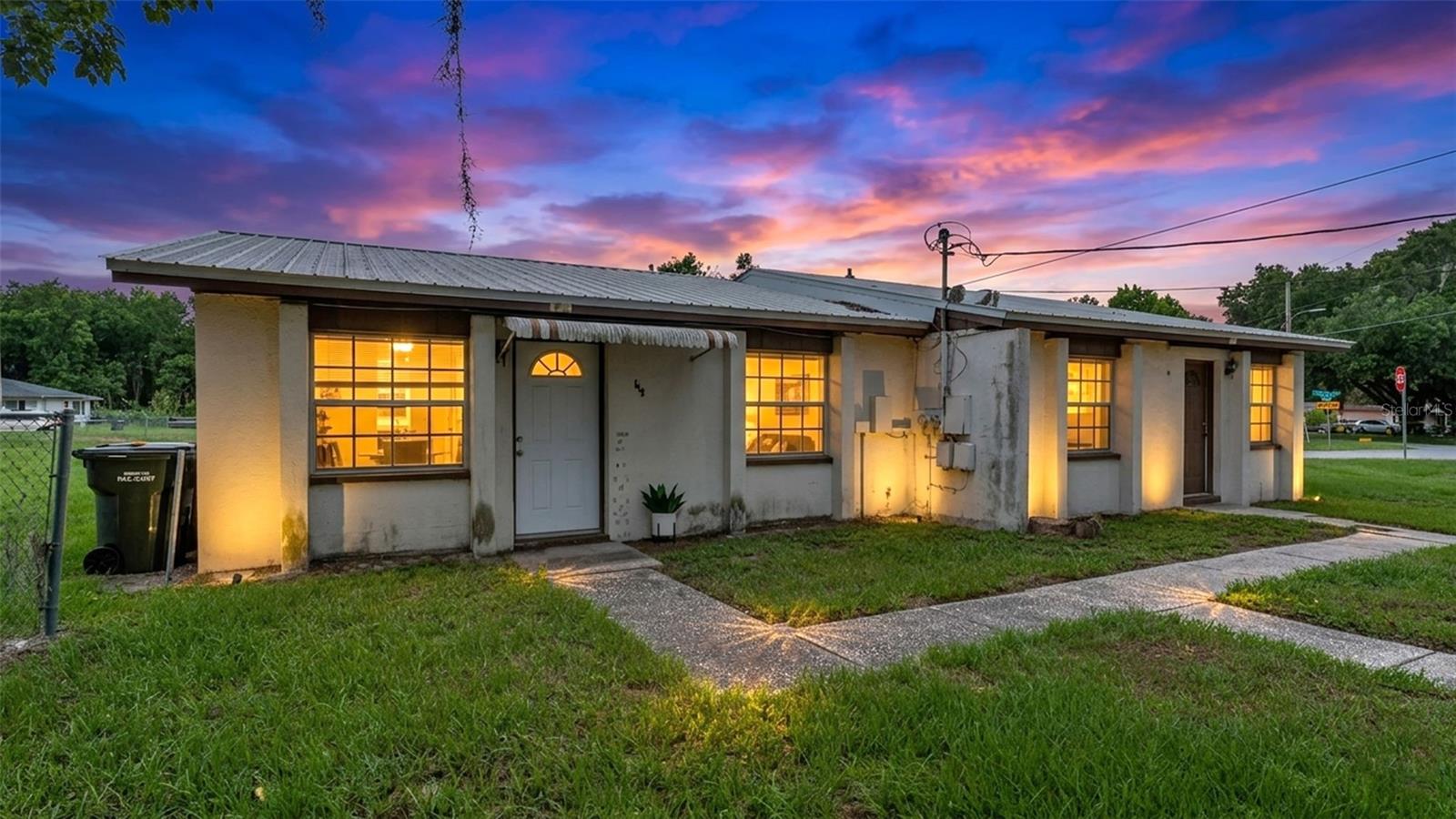 710 & 712 Alamo Drive, FL