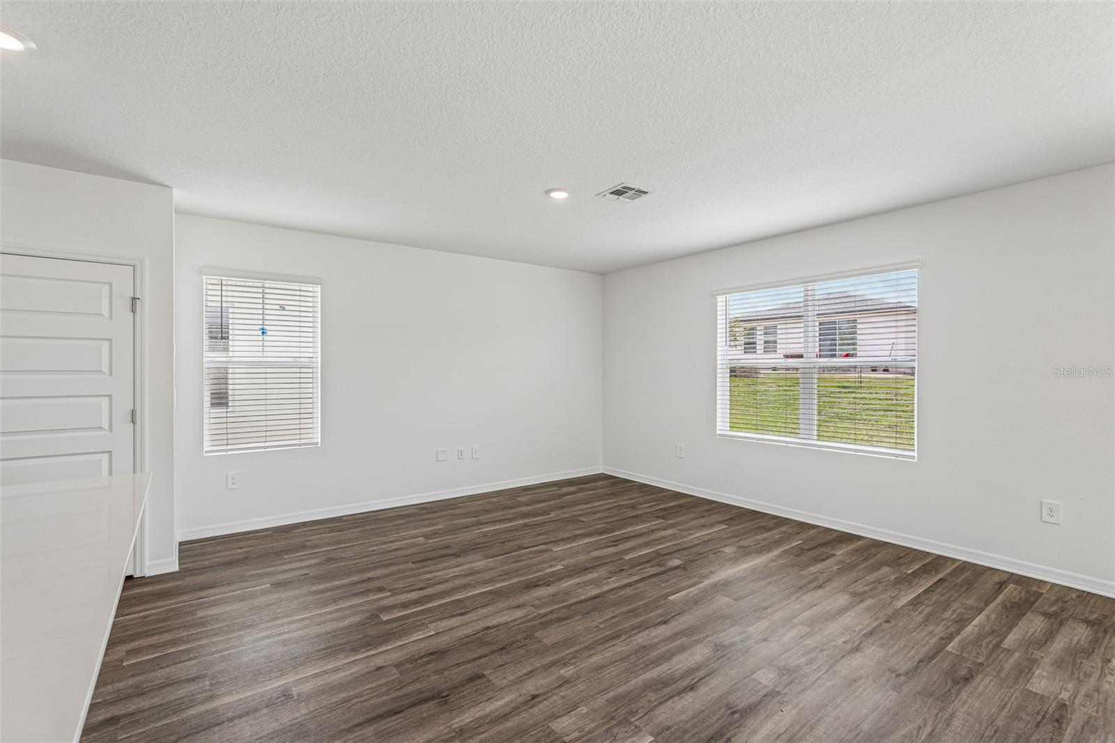 5731 Mountain Road, FL