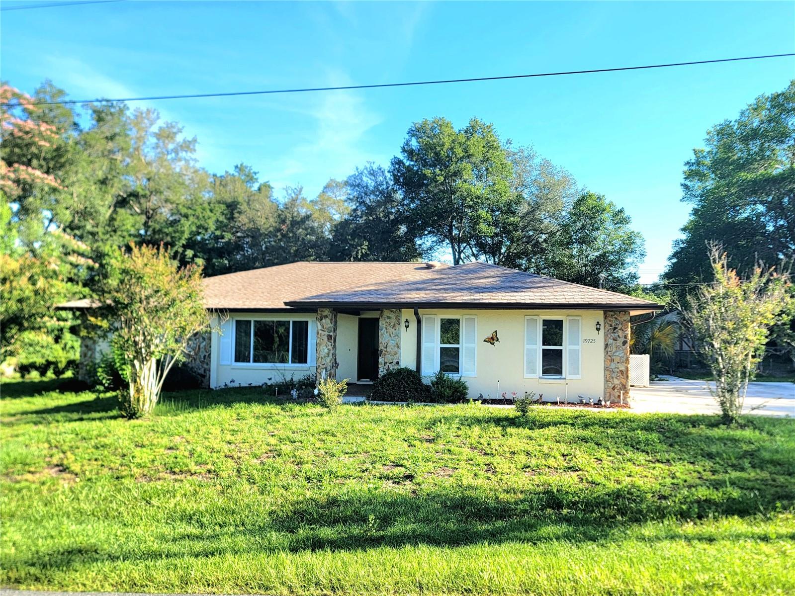 19725 Beach Boulevard, FL