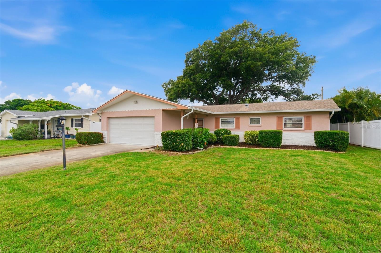 8566 108th Way, FL