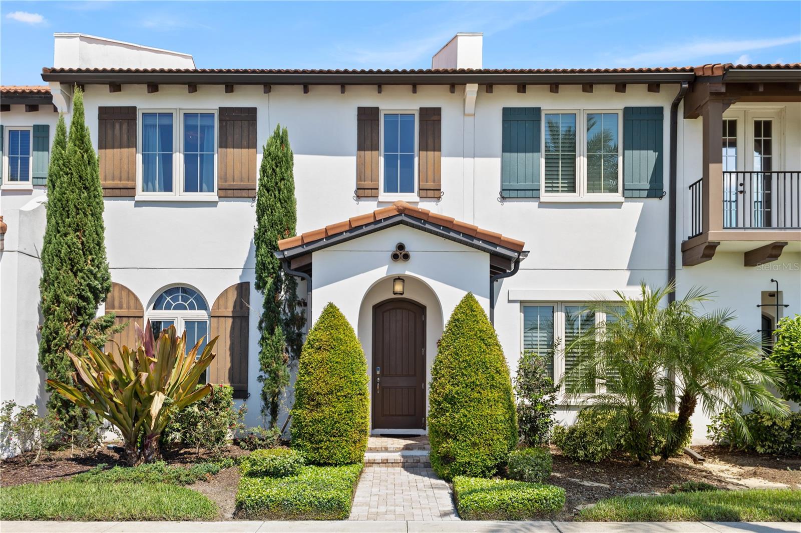 8955 Lakeshore Pointe Drive, FL