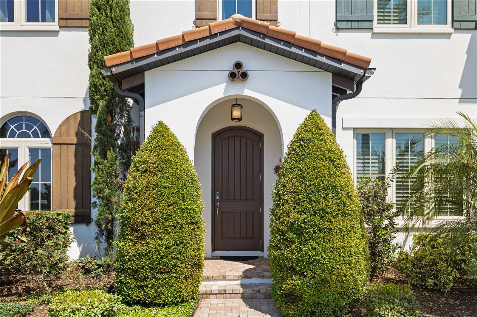 8955 Lakeshore Pointe Drive, FL