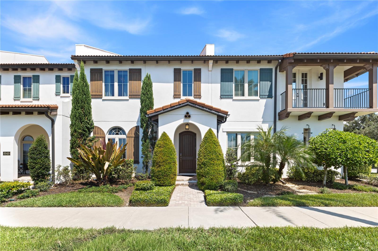 8955 Lakeshore Pointe Drive, FL