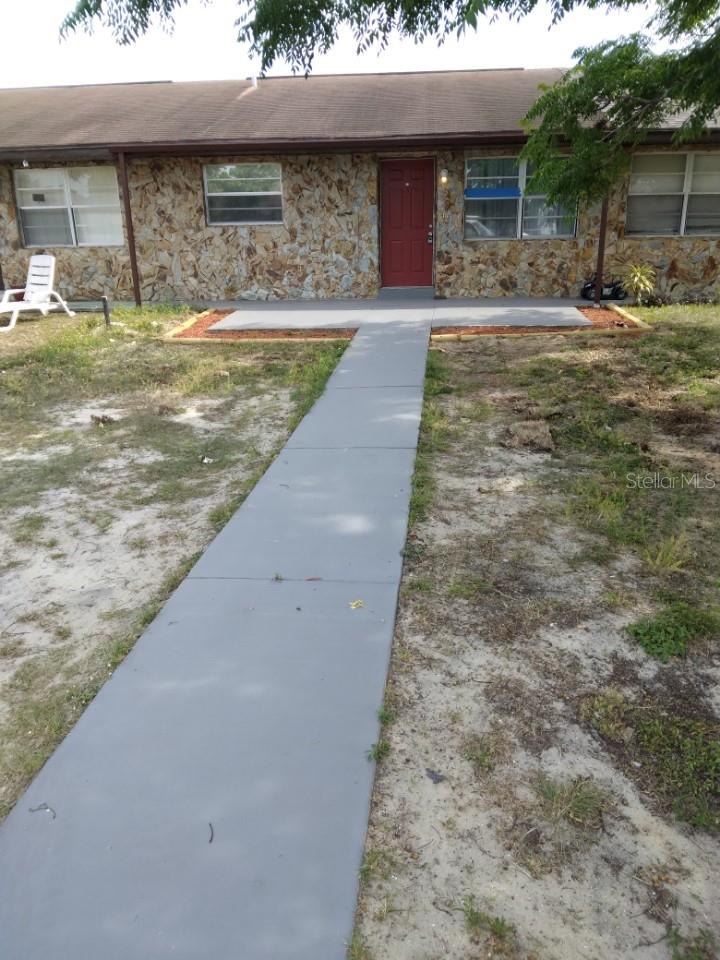 27 Raymond Street, FL