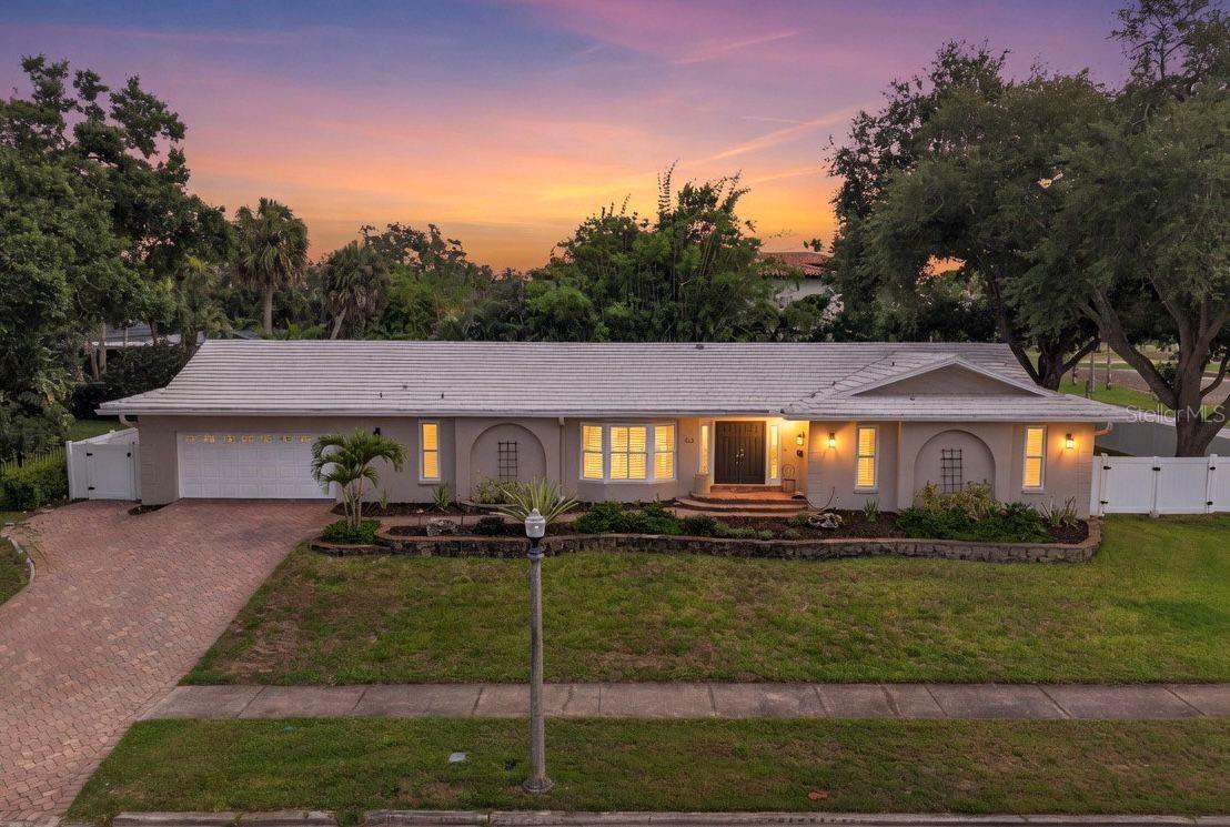 303 Roebling Road, FL