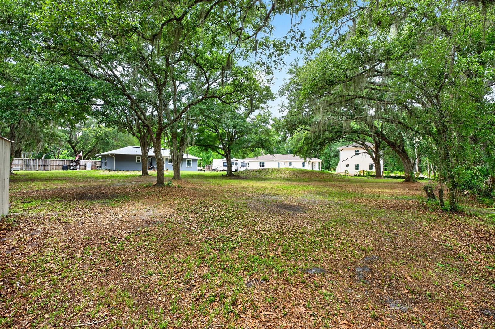 2385 Lake Pickett Road, FL
