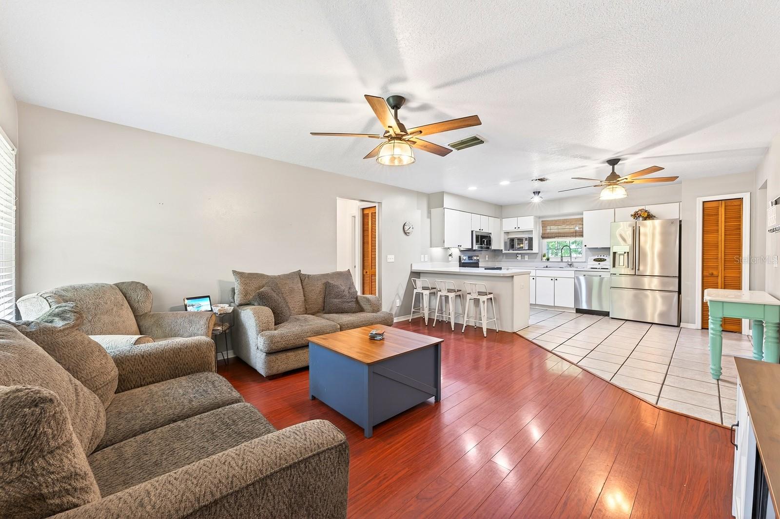 2385 Lake Pickett Road, FL