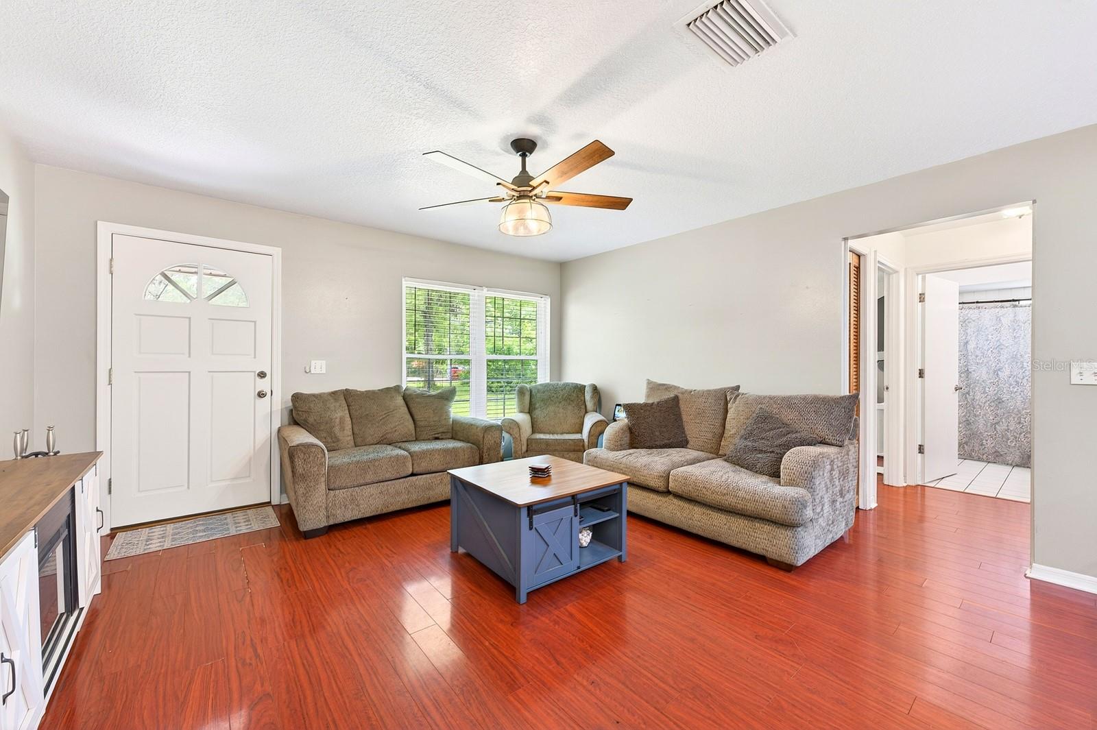 2385 Lake Pickett Road, FL