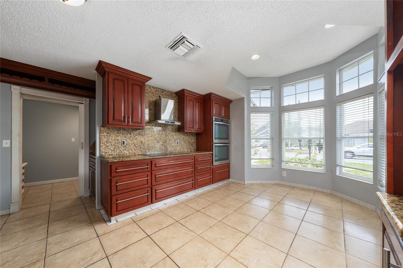 8810 Kensington Court, FL