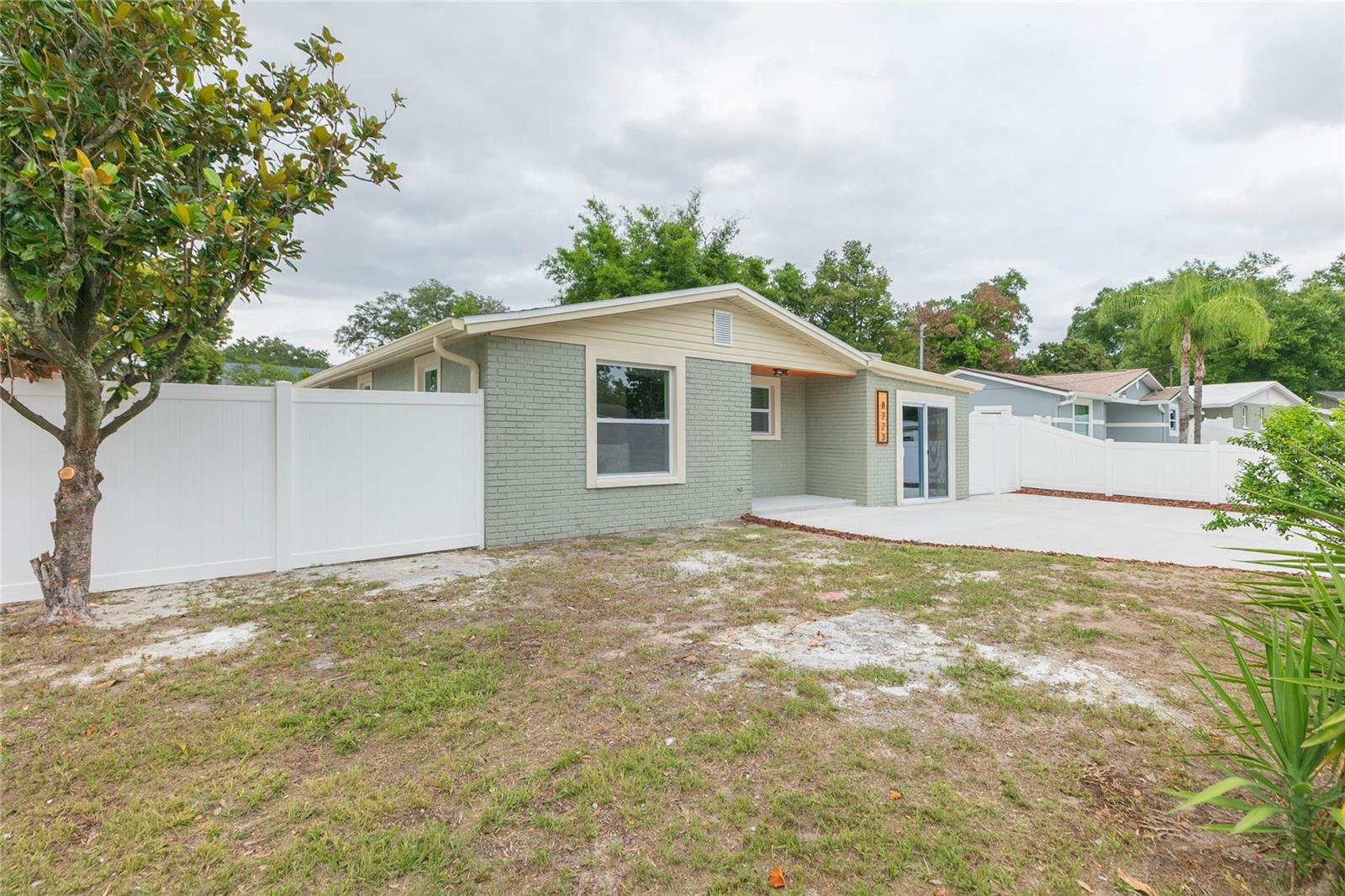8723 River Forest Circle, FL