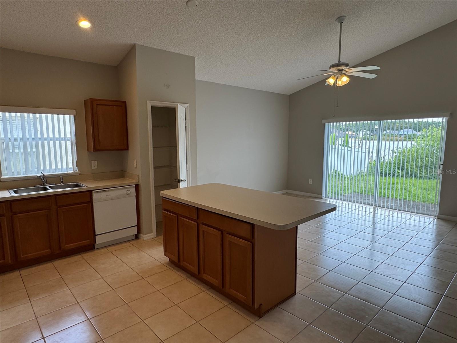 4944 Waterside Pionte Circle, FL