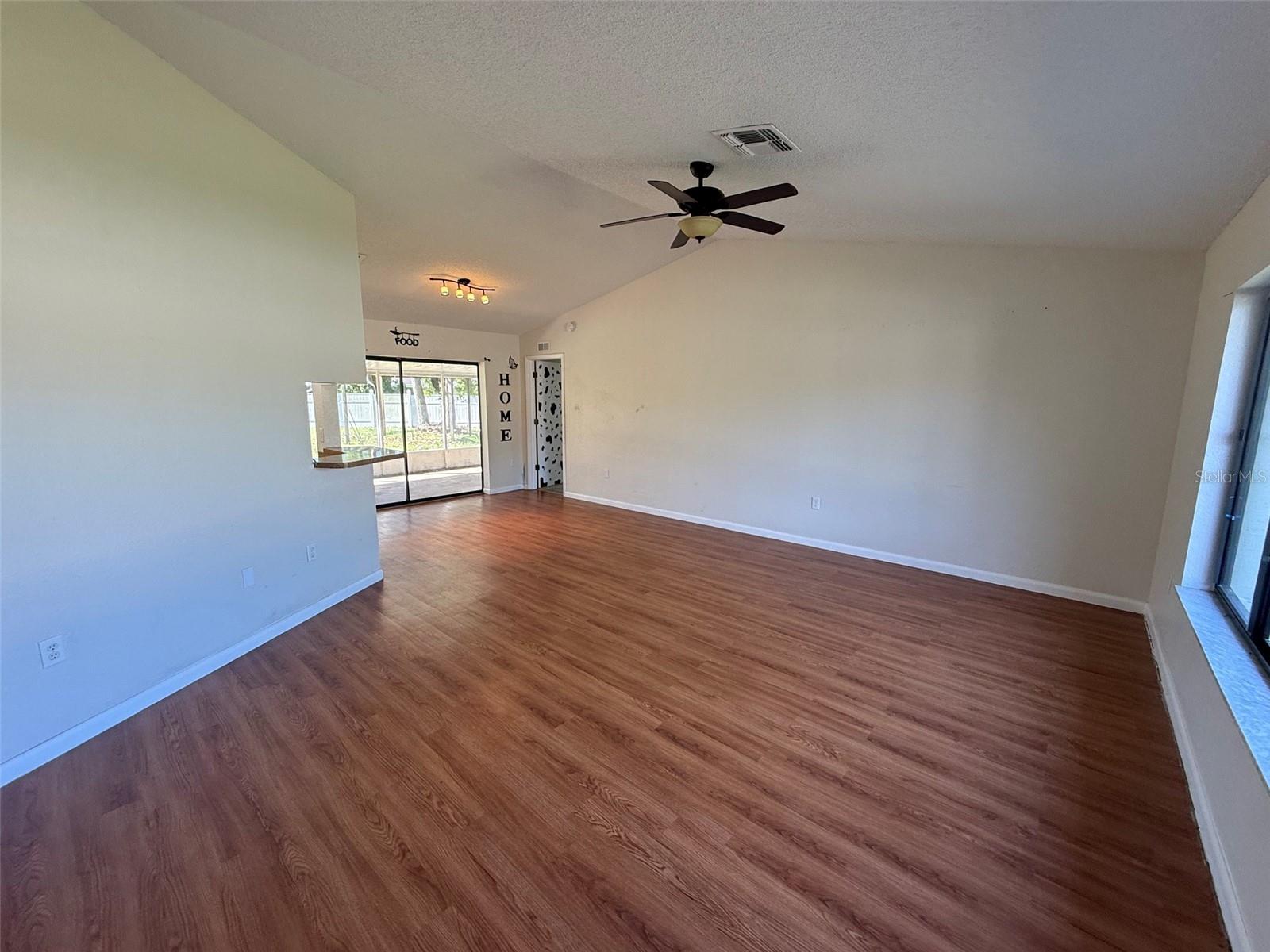 14078 Spring Hill Drive, FL