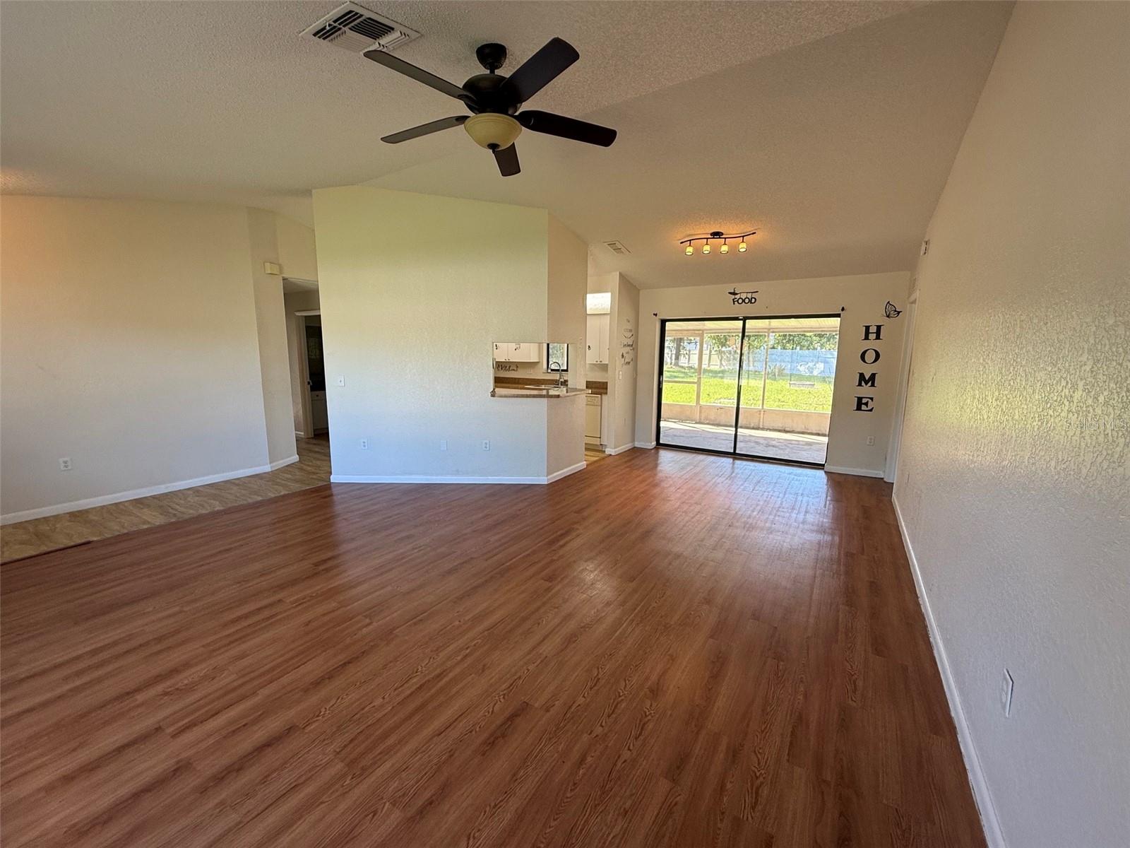 14078 Spring Hill Drive, FL