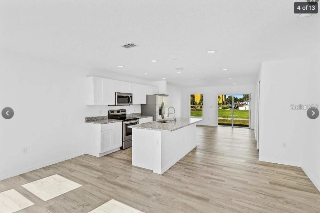 172 Bowie Lane, FL