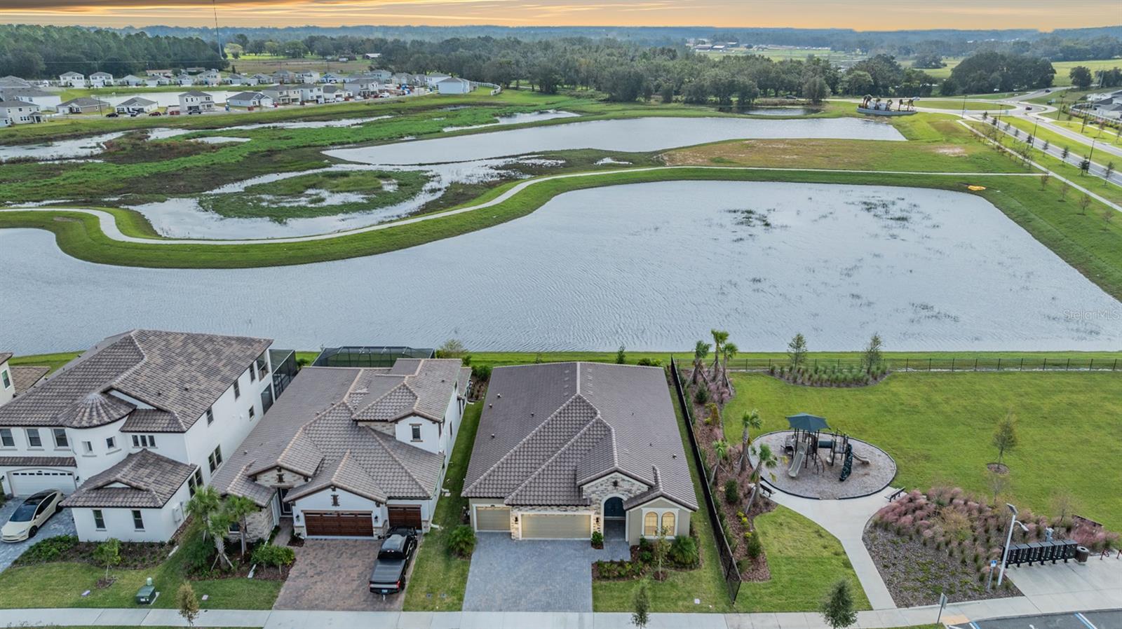10850 Rustic Timber Loop, FL
