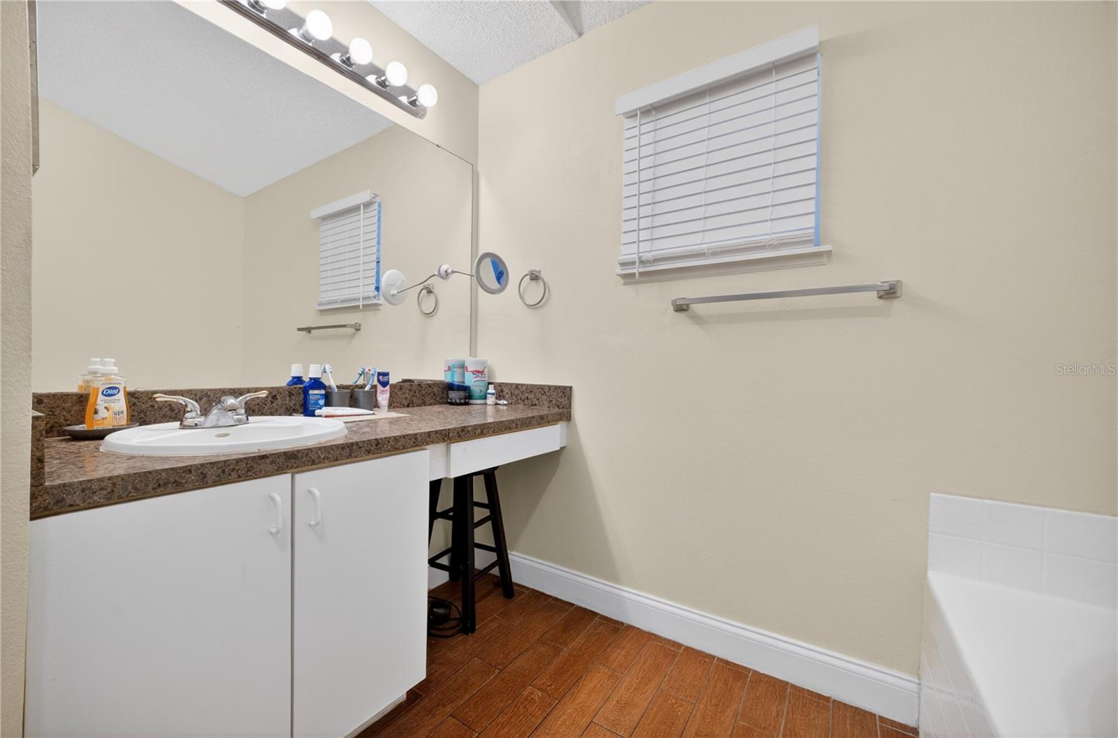 953 Gascony Court, FL