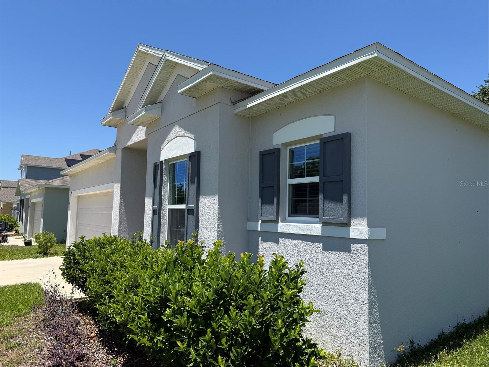 1053 Bradford Ridge Drive, FL