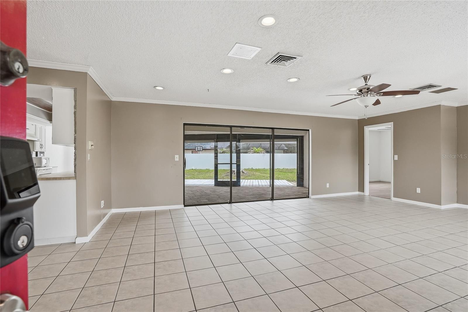 1012 Redbud Circle, FL
