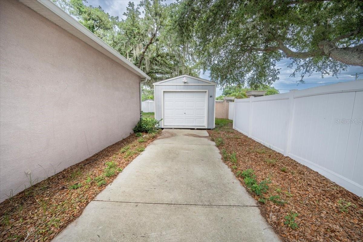 4000 Oak Preserve Drive, FL