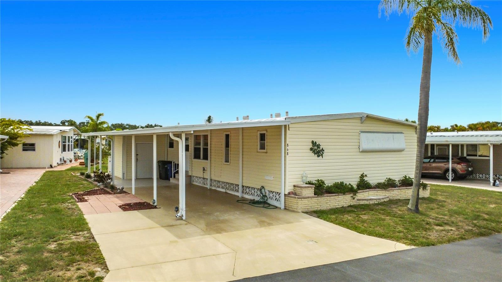 868 Baveno Drive, FL