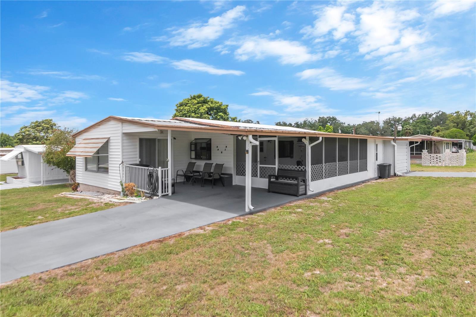 39219 Ola Avenue, FL