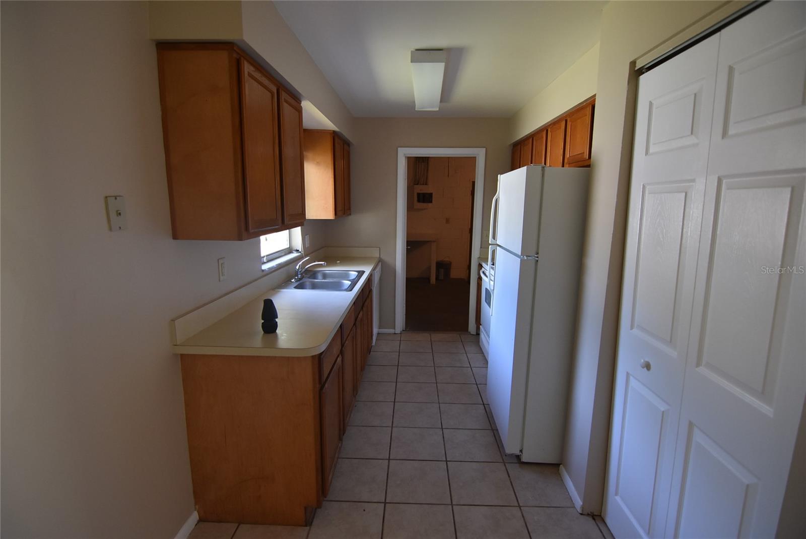 423 Longwood Circle, FL