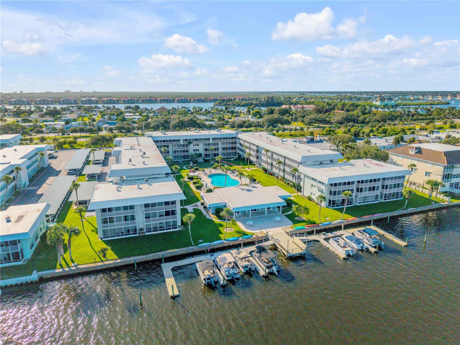 315 Causeway, FL