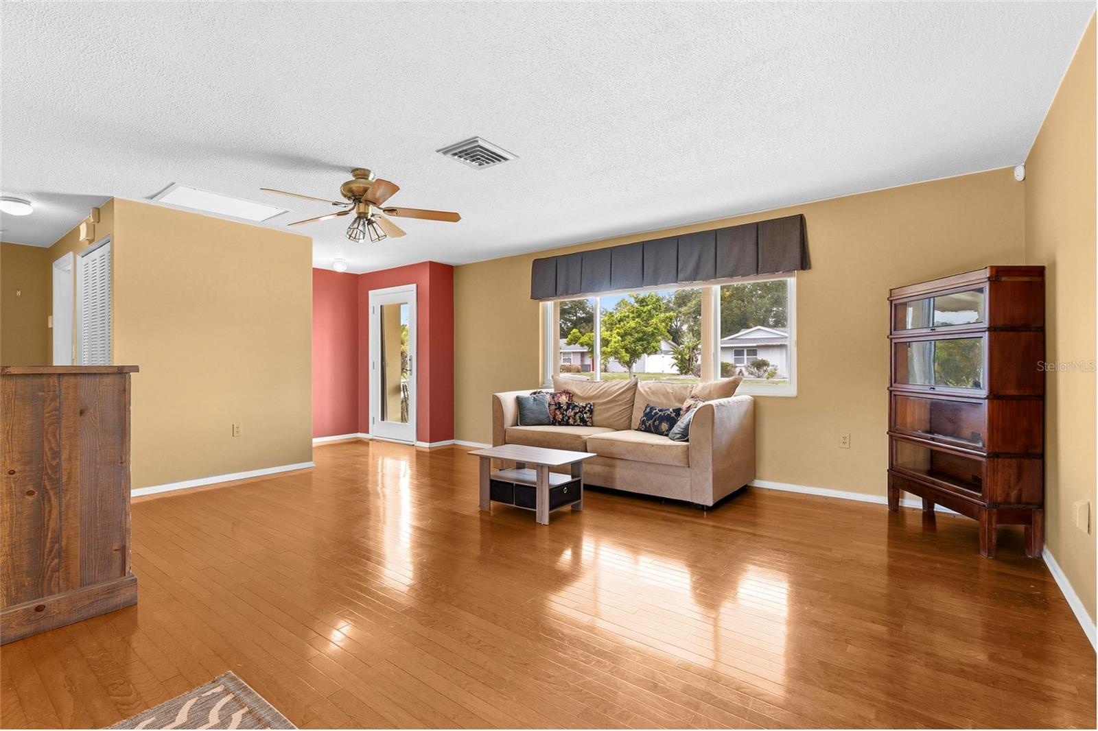 1006 De Leo Drive, FL