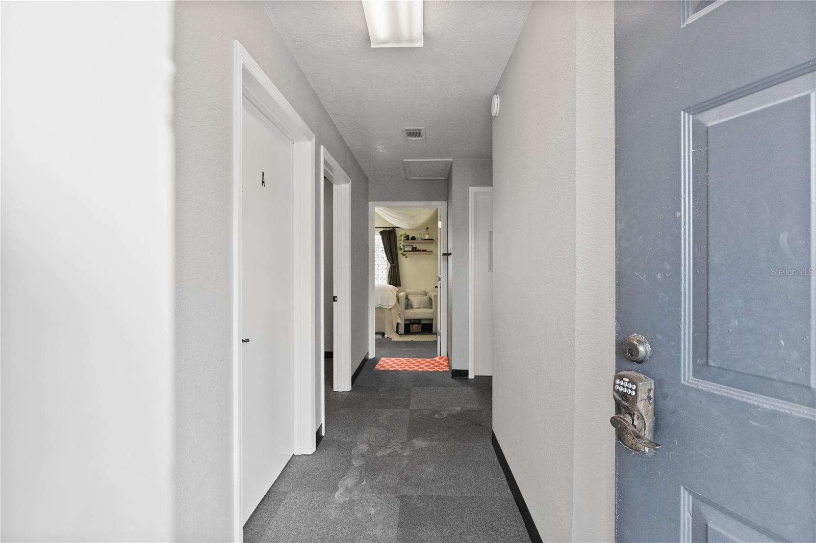 684 Montrose Street, FL