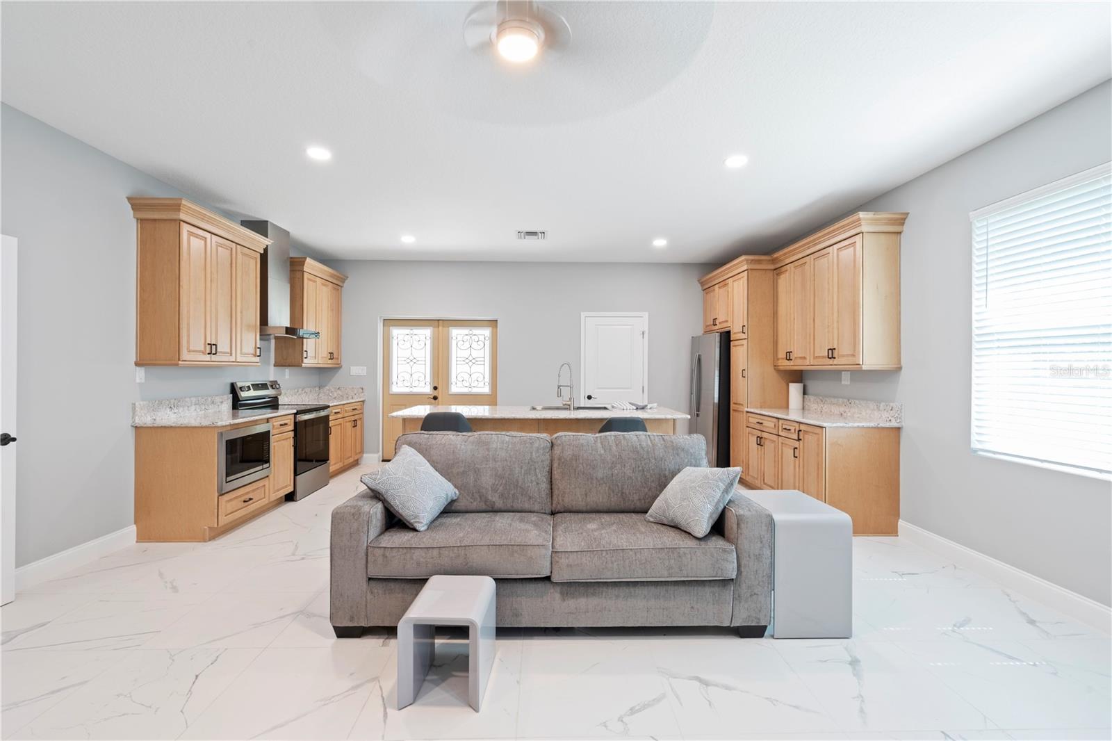 3225 Laurel Avenue, FL