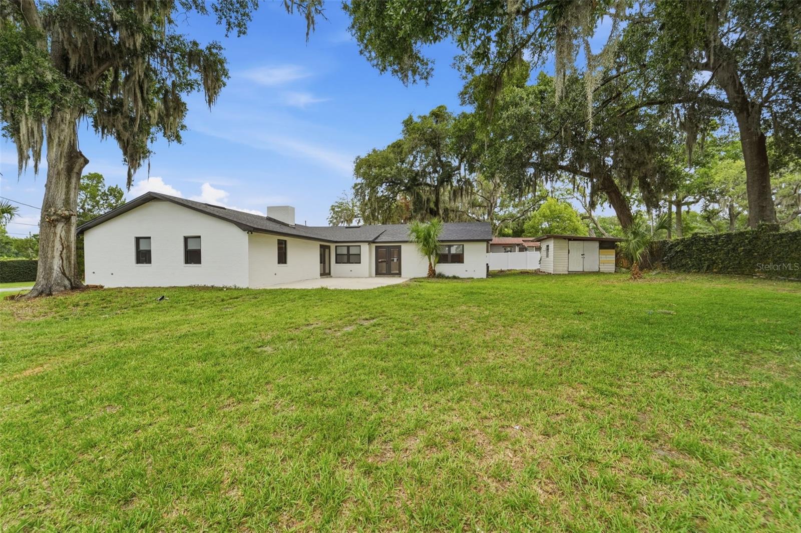 107 High Street, FL
