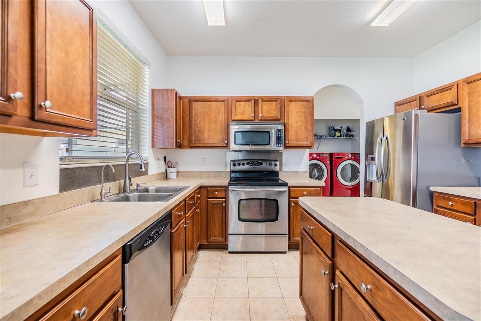 8219 Canterbury Lake Boulevard, FL